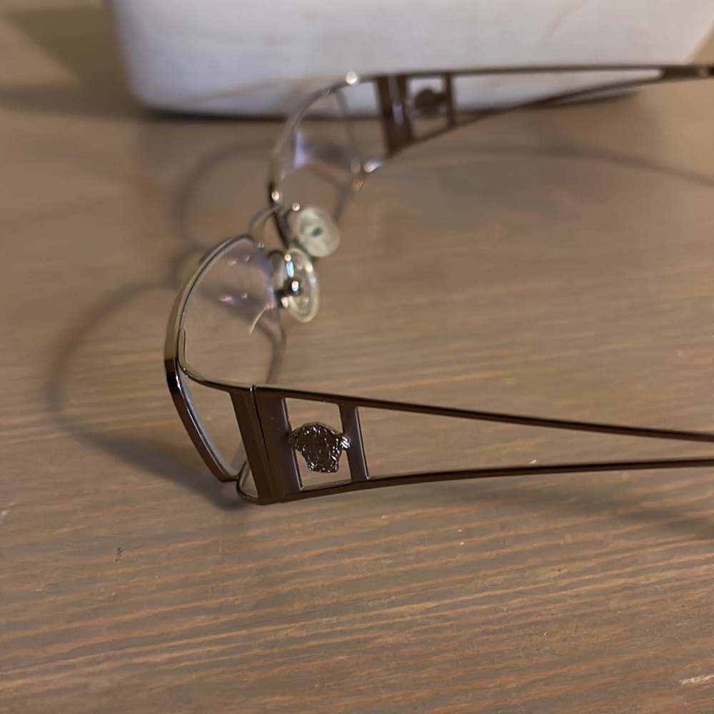 Versace “Mod” Vintage Eyeglasses with Hard Case - Picture 10 of 14